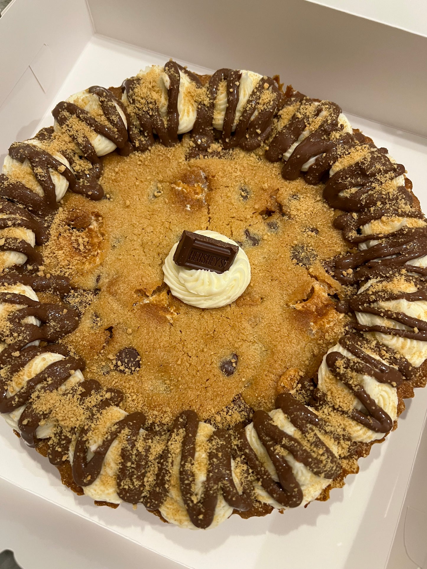 Premium Cookie Cake