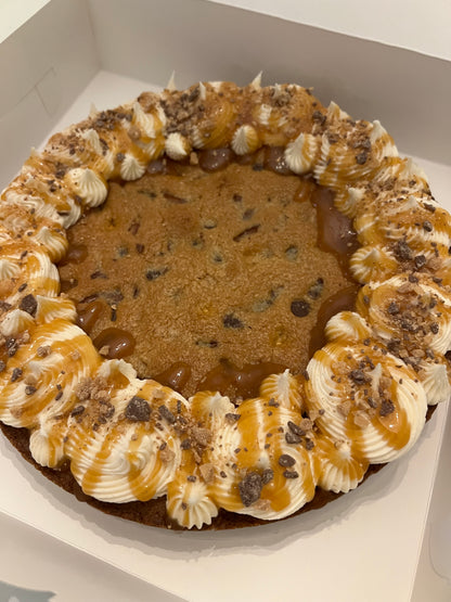 Premium Cookie Cake